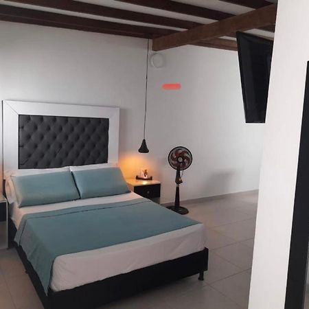 Vip Apartasuites Rosales Medellín Exteriér fotografie