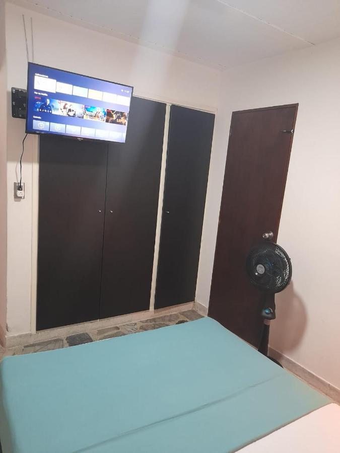 Vip Apartasuites Rosales Medellín Exteriér fotografie