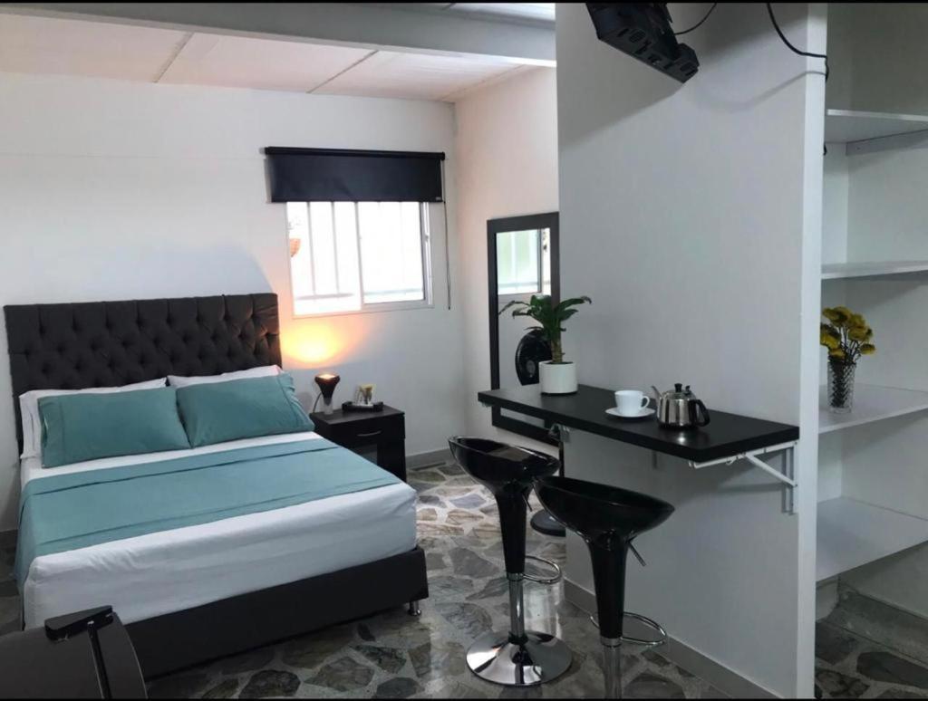 Vip Apartasuites Rosales Medellín Exteriér fotografie